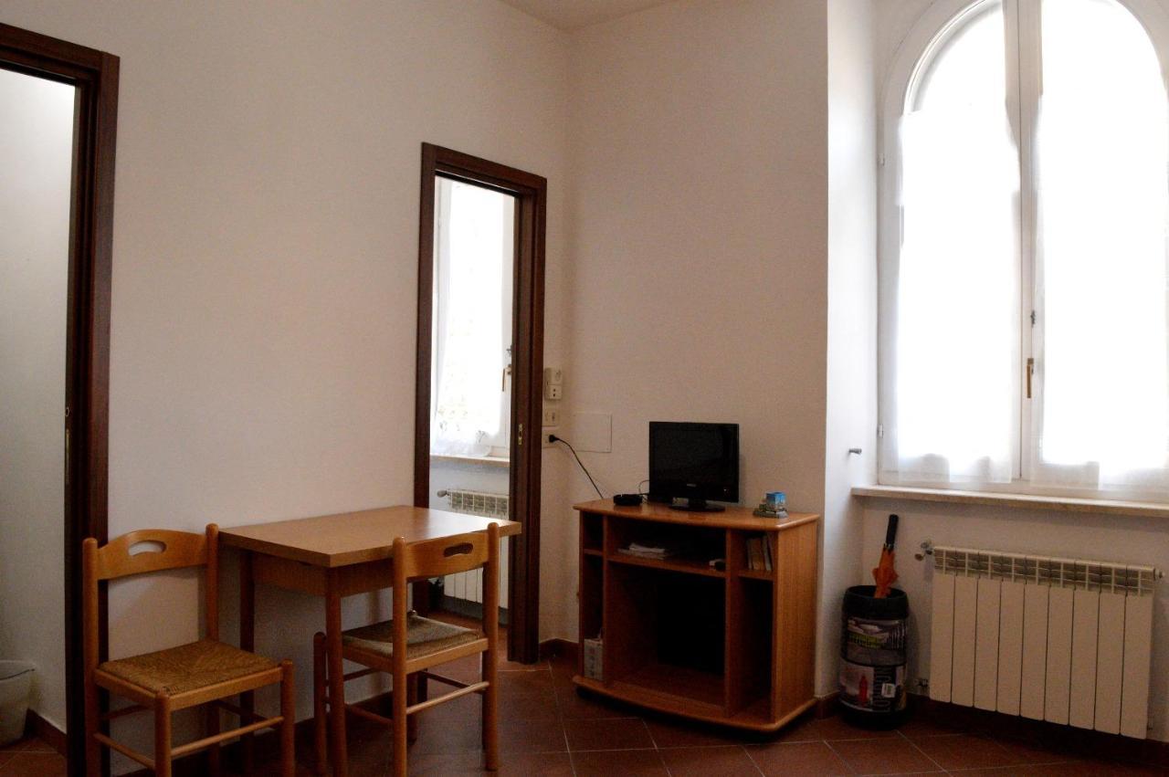Casa vacanze Little Queen Roma Esterno foto
