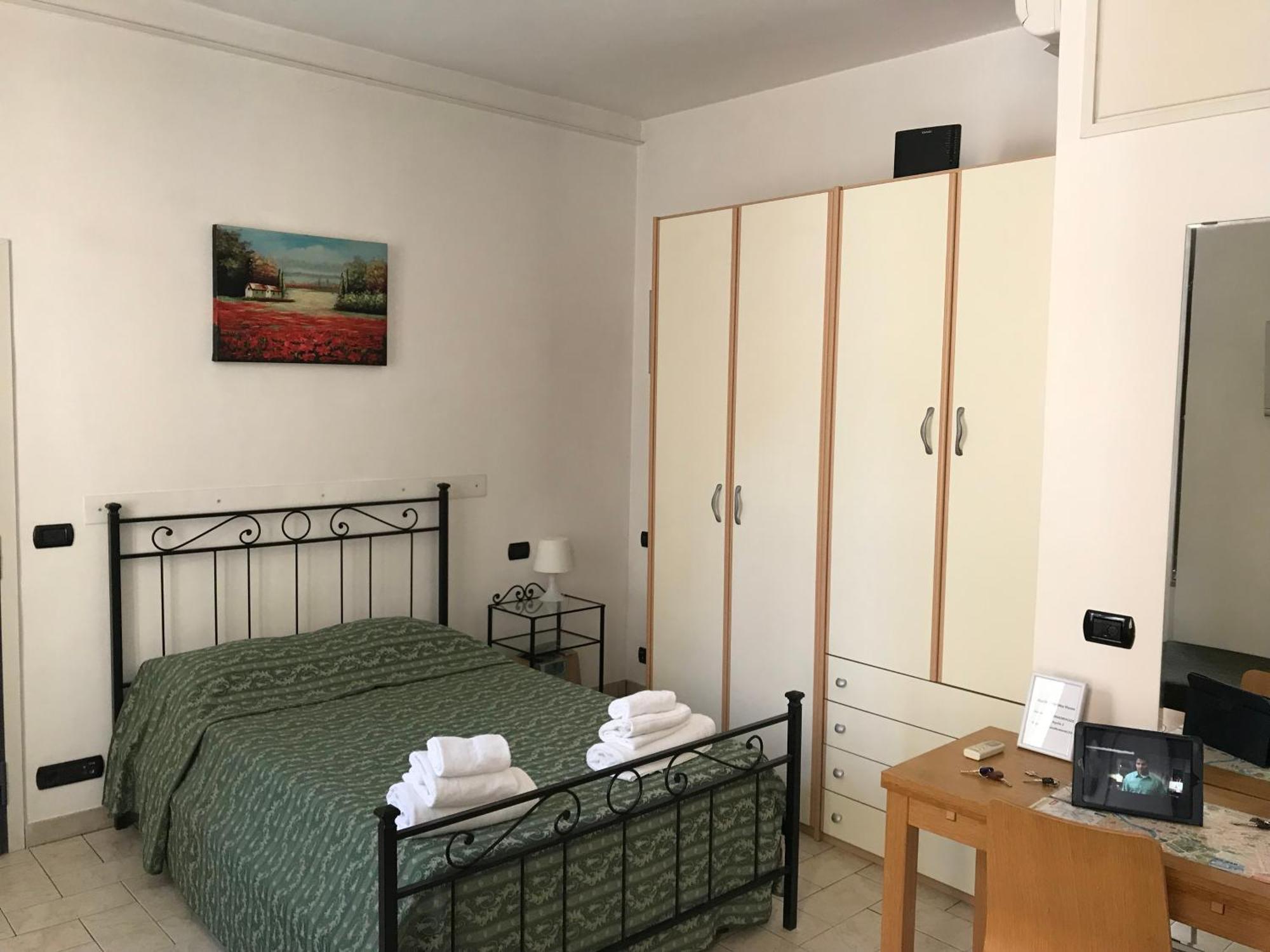 Casa vacanze Little Queen Roma Esterno foto