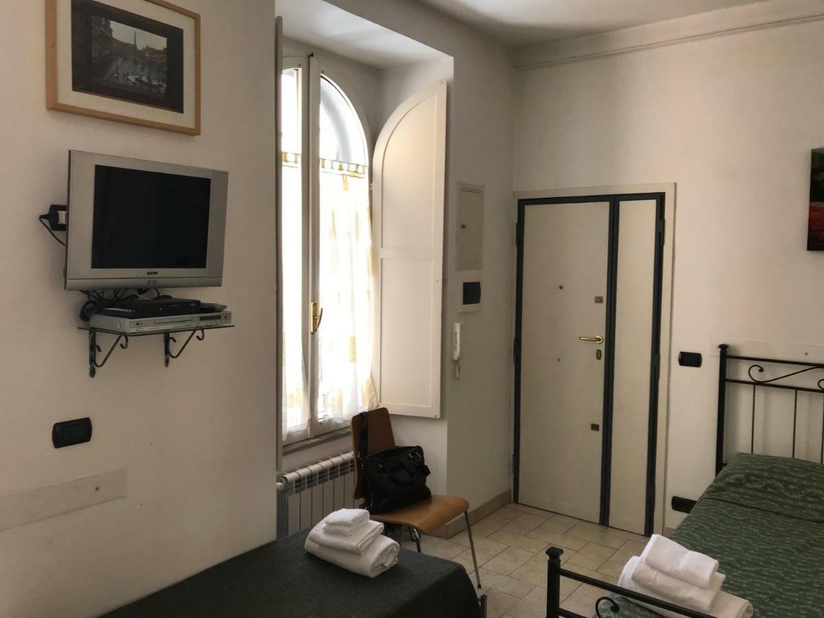 Casa vacanze Little Queen Roma Esterno foto